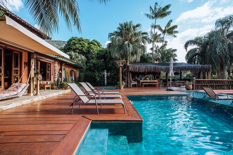 Casa a 200m da praia, SPA aquecido e piscina