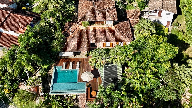 Casa a 200m da praia, SPA aquecido e piscina