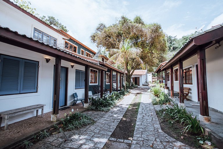 Casa charmosa, pé na areia, na Praia do Curral