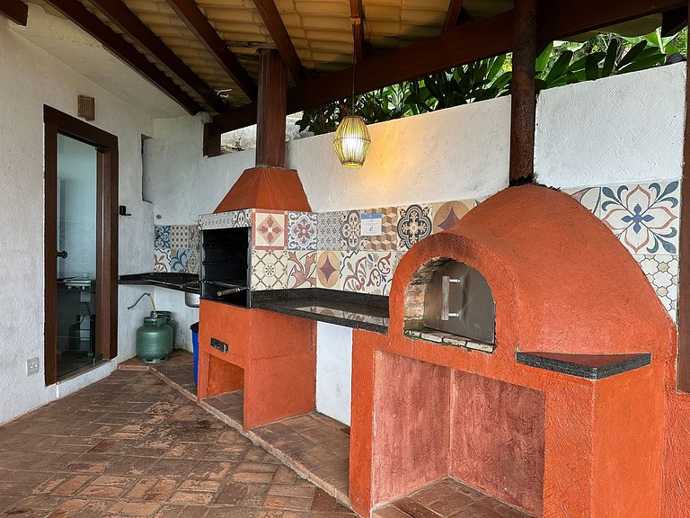 Casa com piscina e a vista mais linda de Ilhabela