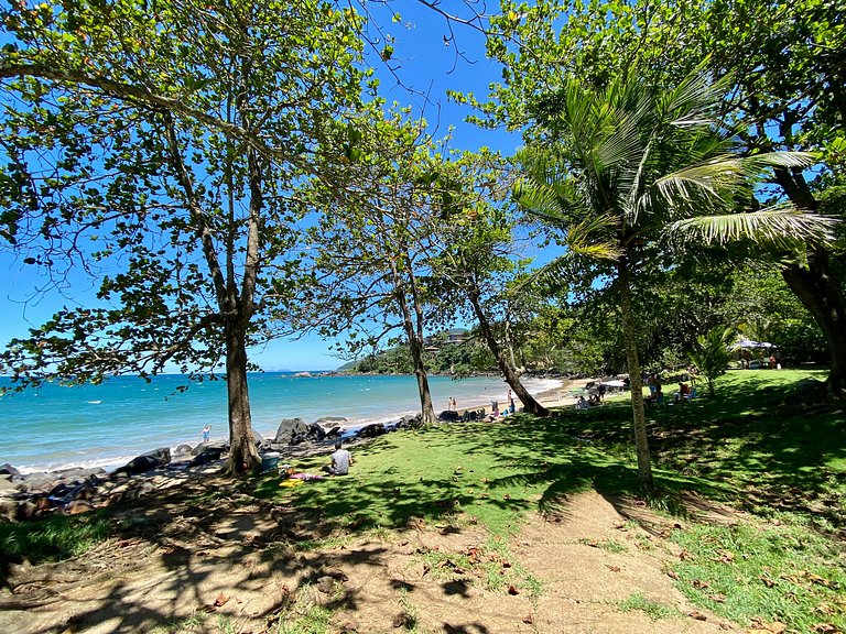 Casa em estilo balinês, pé na areia!