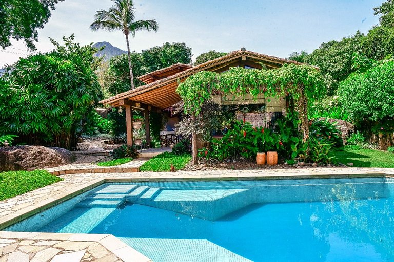 Casa encantadora na Praia do Engenho - Ilhabela