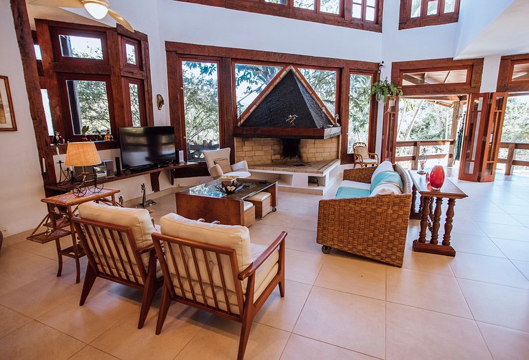 Casa no Engenho, com piscina e vista incrível