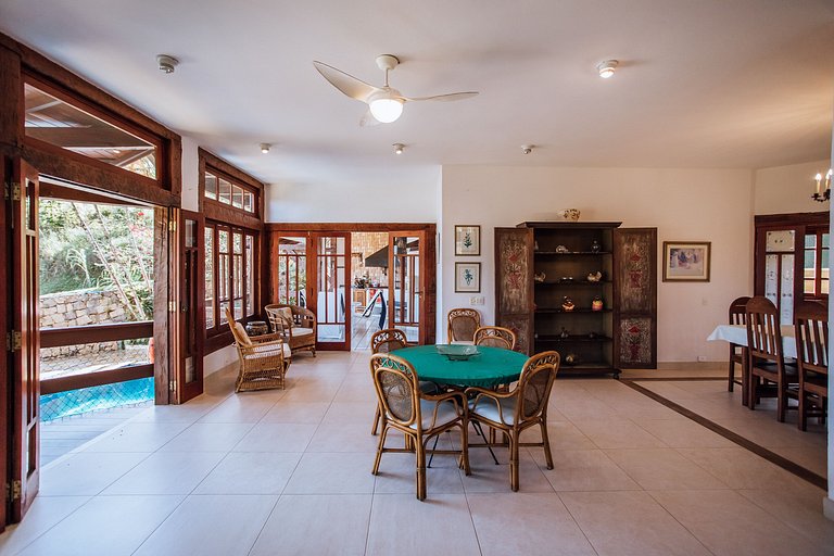 Casa no Engenho, com piscina e vista incrível