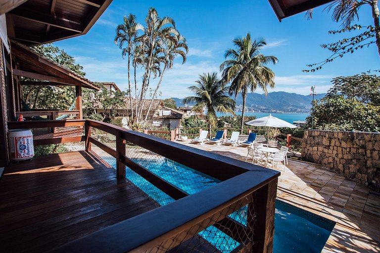 Casa no Engenho, com piscina e vista incrível