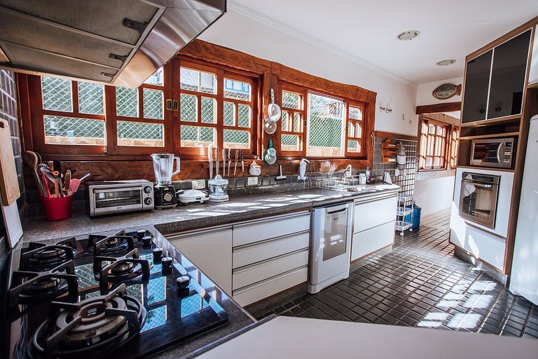 Casa no Engenho, com piscina e vista incrível