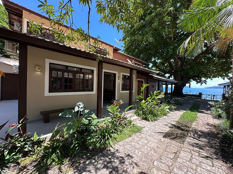 Casa pé na areia - Praia do Curral - Ilhabela