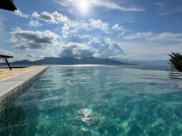 Experiência incrível, piscina, hidros e vista