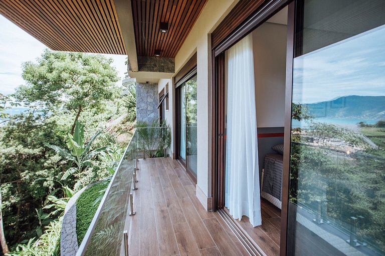 Luxo, piscina aquecida e vista a 5 minutos da Vila