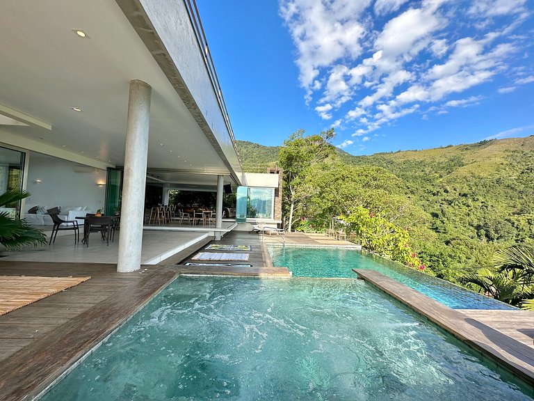 Luxo, vista deslumbrante, SPA aquecido e piscina