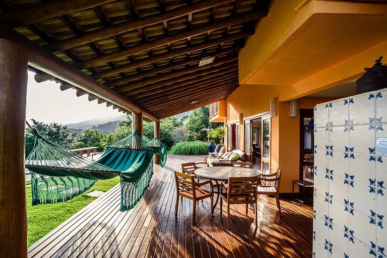 Piscina aquecida, borda infinita, vista para o mar