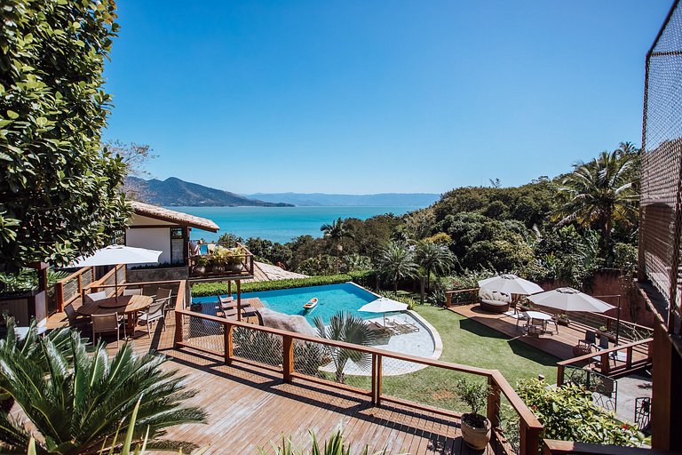 Piscina borda Infinita, vista magnífica para o mar