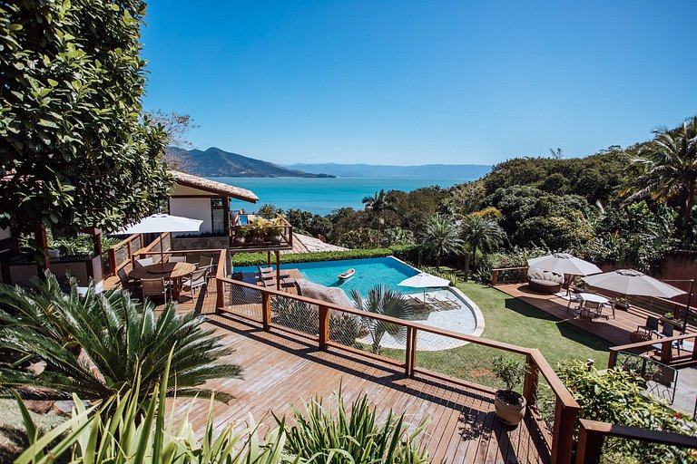 Piscina borda Infinita, vista magnífica para o mar