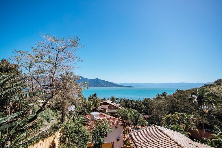 Piscina borda Infinita, vista magnífica para o mar