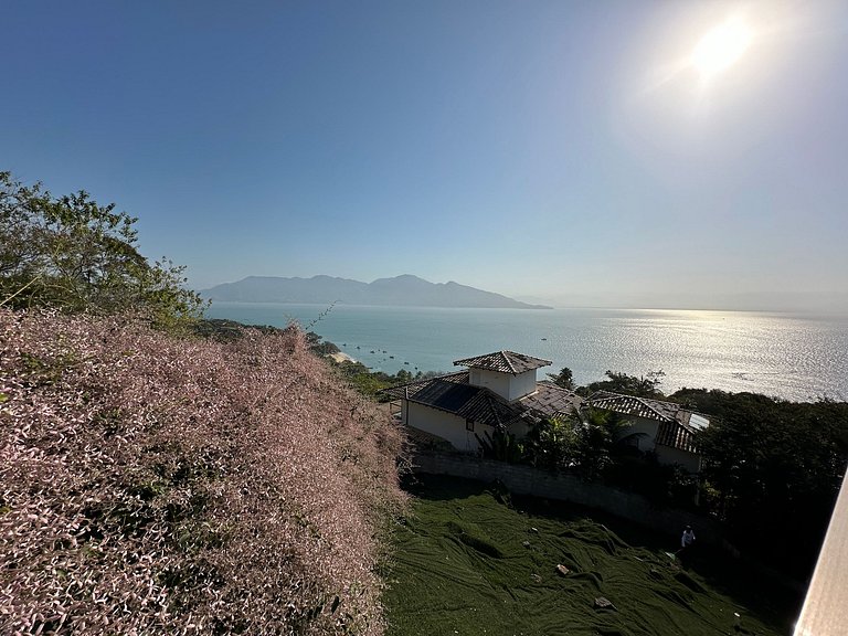 Piscina, churrasqueira, vista mar - Armação