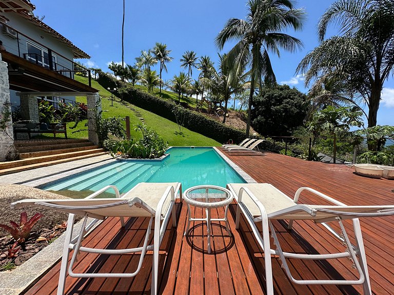 Piscina e conforto a 2 minutos da praia da Siriuba