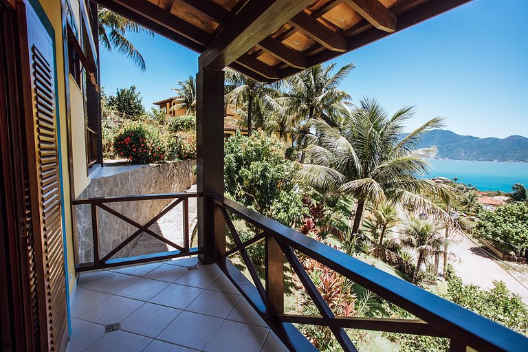 Piscina, espaço, conforto e vista incrível