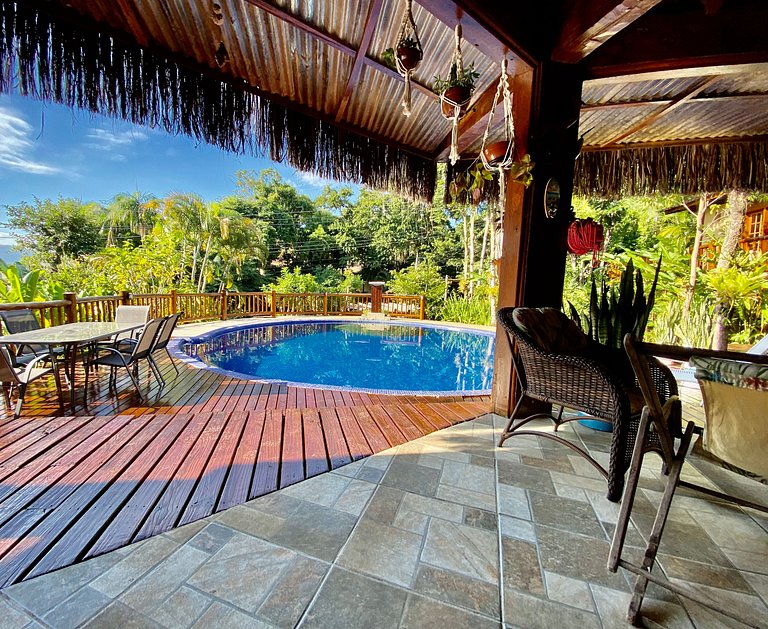 Spa aquecido, piscina e condomínio à beira-mar