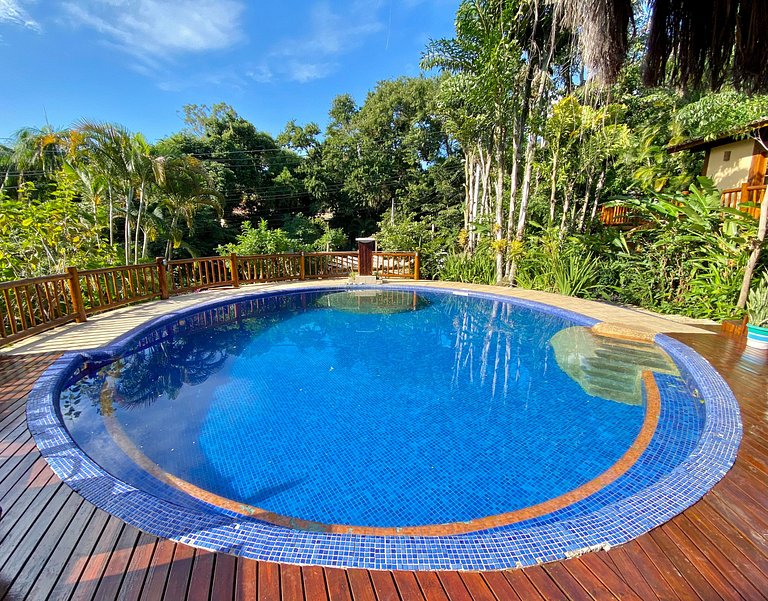 Spa aquecido, piscina e condomínio à beira-mar