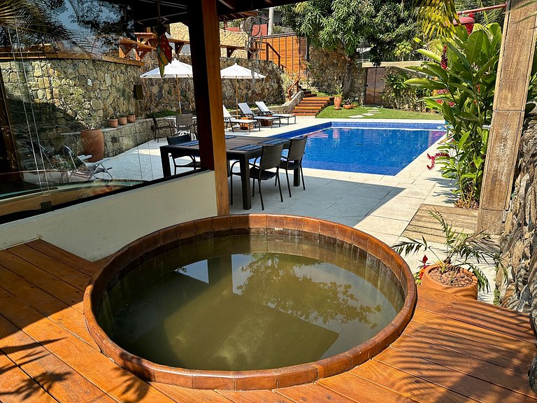 Tranquilidade, piscina e área gourmet