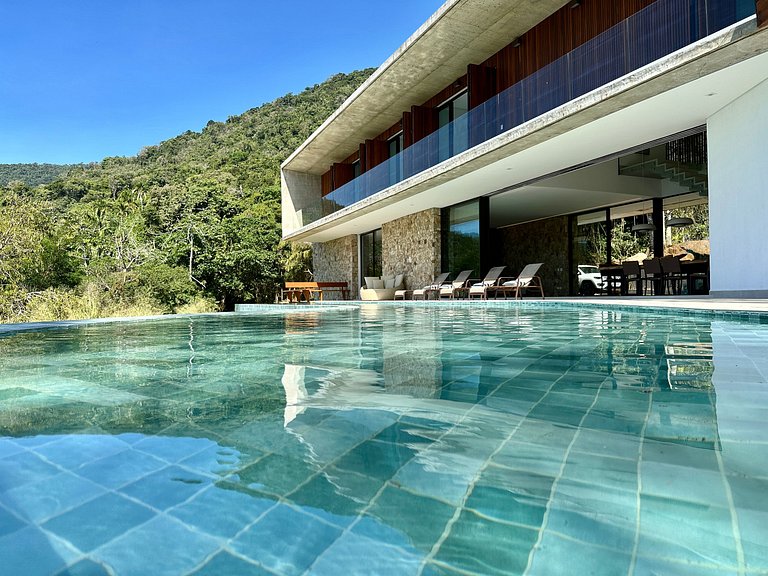 Vista incrível, luxo, piscina e área gourmet