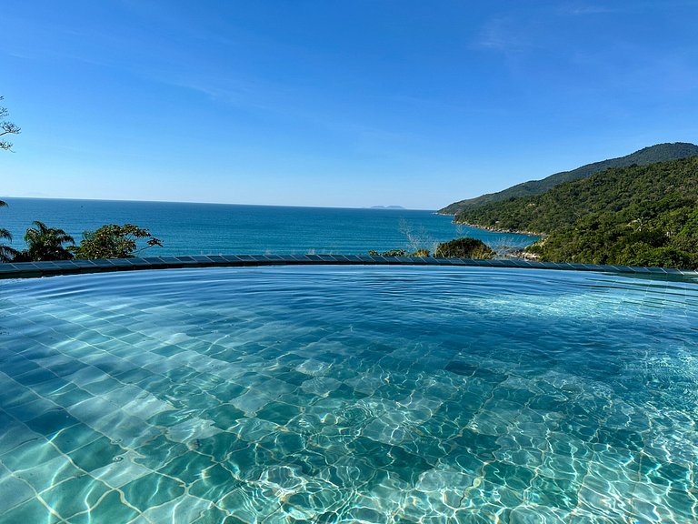 Vista incrível, luxo, piscina e área gourmet