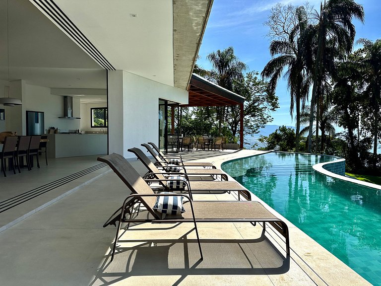 Vista incrível, luxo, piscina e área gourmet